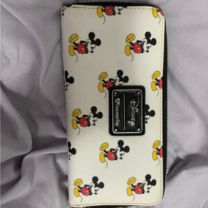 Loungefly Disney Mickey Mouse Wallet